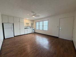 featured image of 830 Birch St