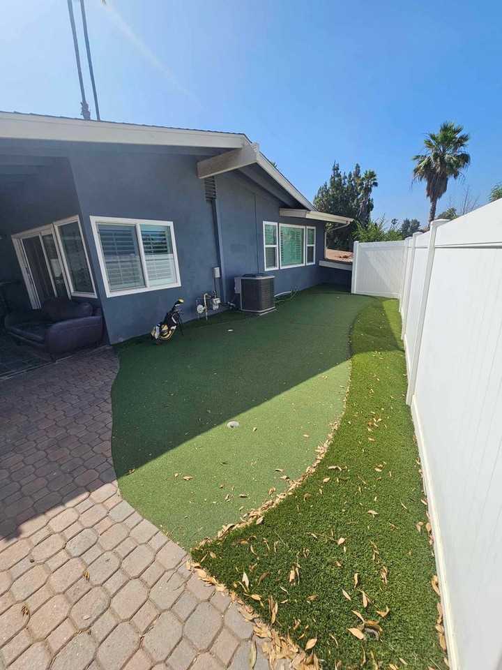 2975 Robin Rd - Photo 4 of 50