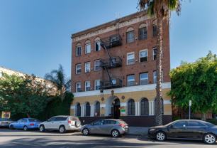 730 S Catalina St - Photo 1 of 1