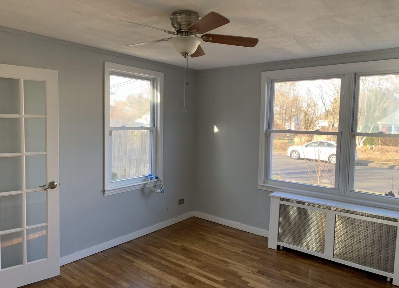 74 Garden Dr - Photo 6 of 17