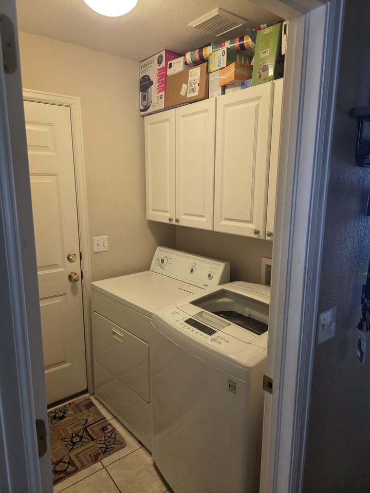 390 Simmons St #NA - Photo 6 of 20