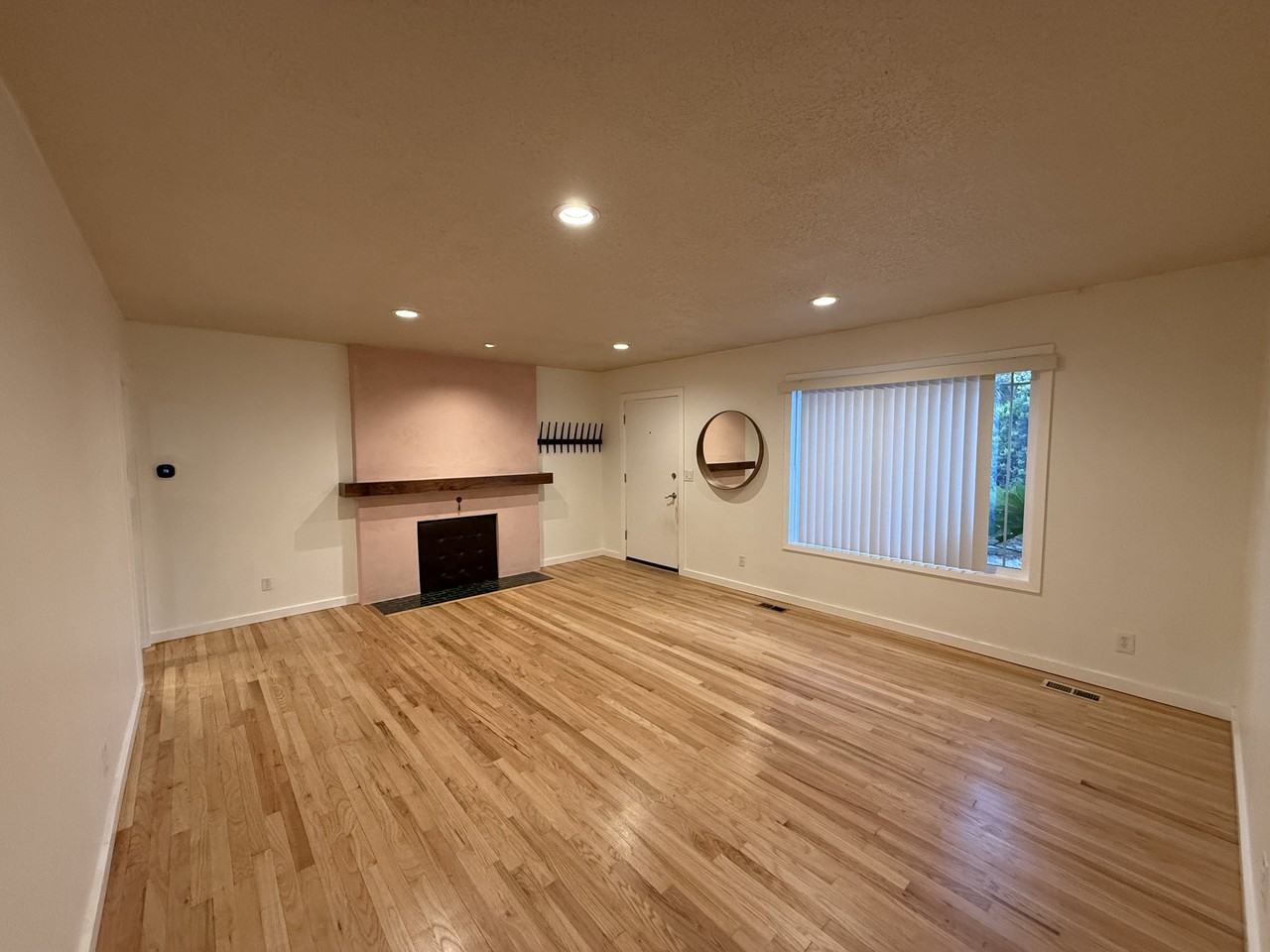 9595 Se Linwood Ave #NA - Photo 2 of 11