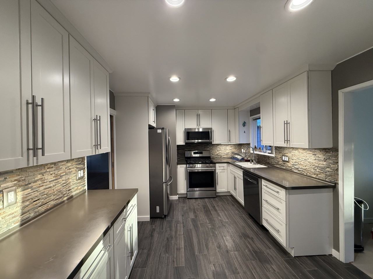 9595 Se Linwood Ave #NA - Photo 4 of 11