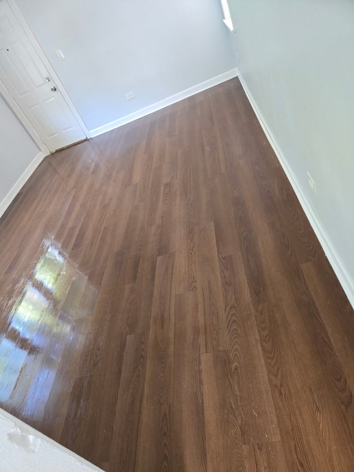 718 W Marquette Rd #1R - Photo 5 of 8