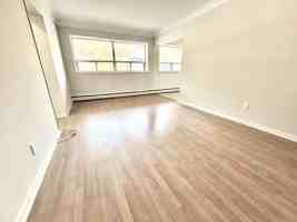 featured image of 437 Martha St