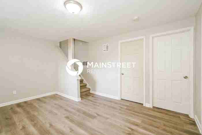 1815 Keystone Lakes Dr - Photo 7 of 18