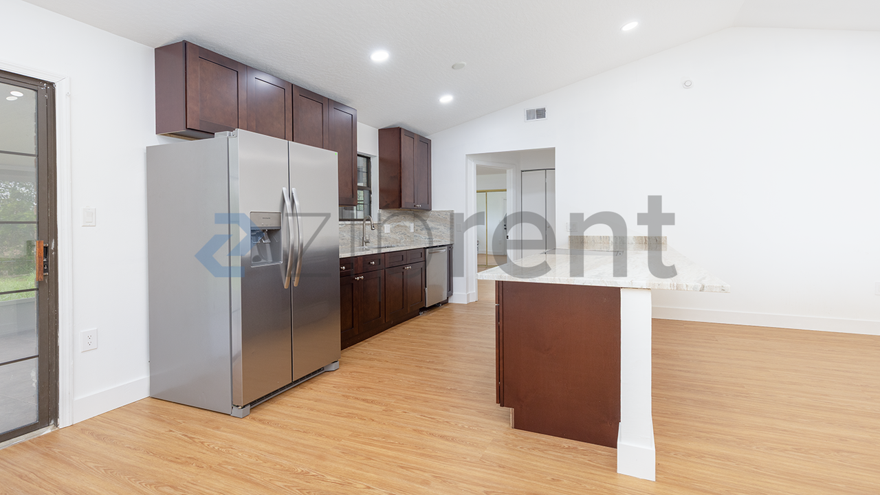 6050 Alden Ave - Photo 7 of 16