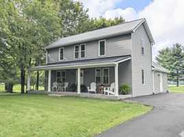 featured image of 8914 Woodhaven Rd