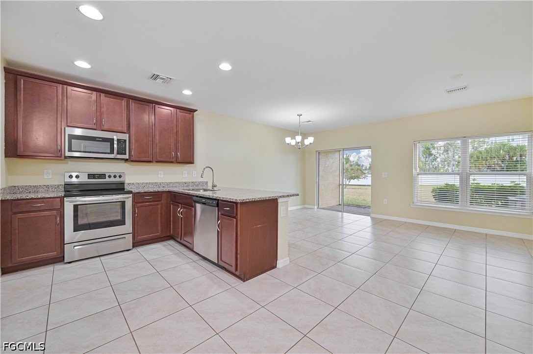 3739 Crofton Ct - Photo 3 of 41