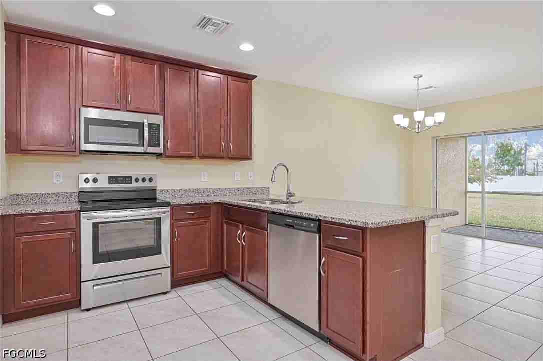 3739 Crofton Ct - Photo 7 of 41