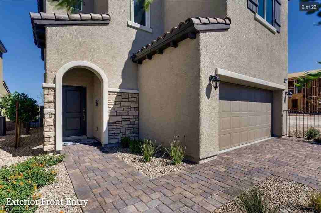 9228 Swift Current Dr - Photo 2 of 22