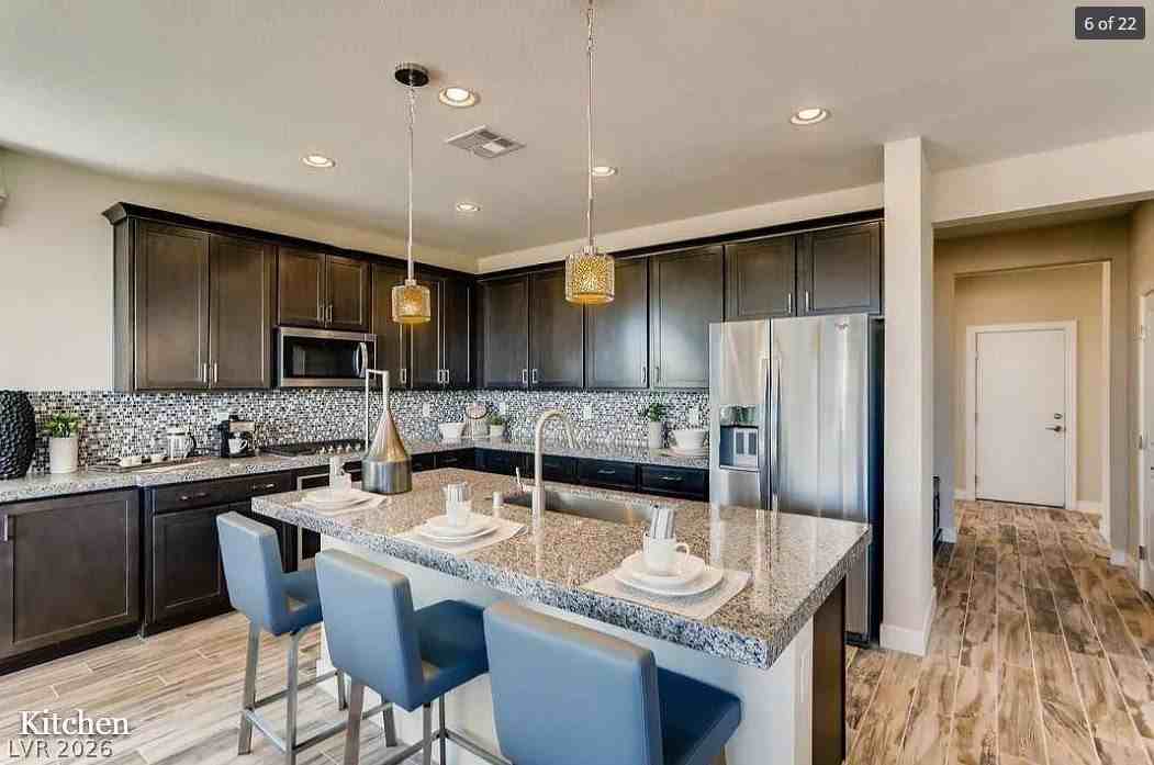 9228 Swift Current Dr - Photo 6 of 22