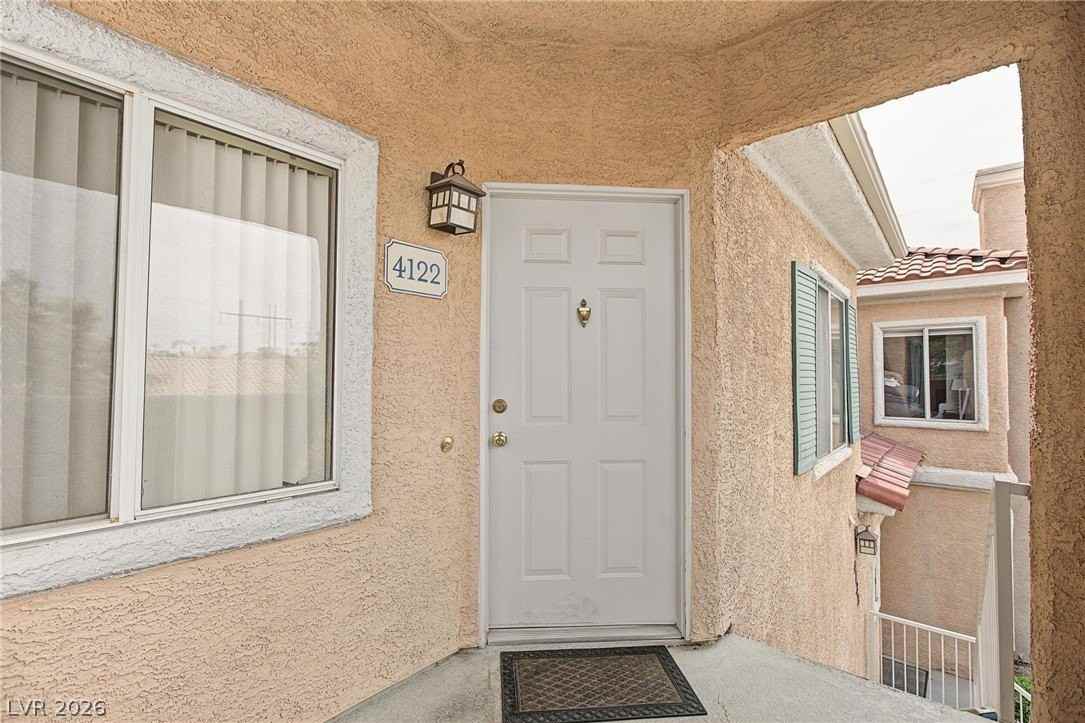 251 S Green Valley Pkwy #4122