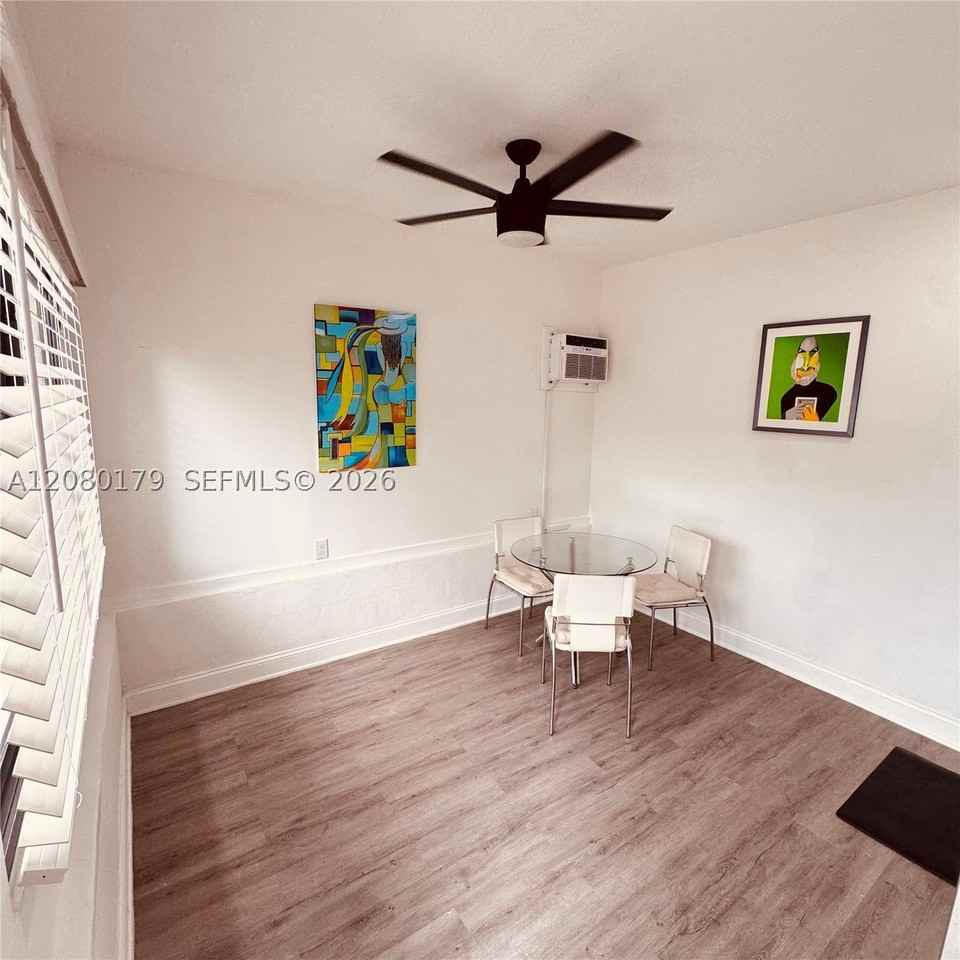 12037 Nw 8th Ave - Photo 2 of 14