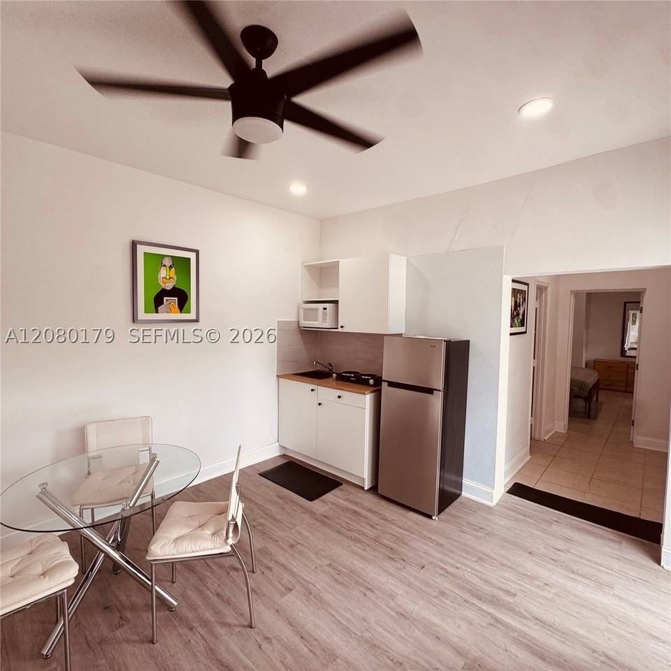 12037 Nw 8th Ave - Photo 3 of 14