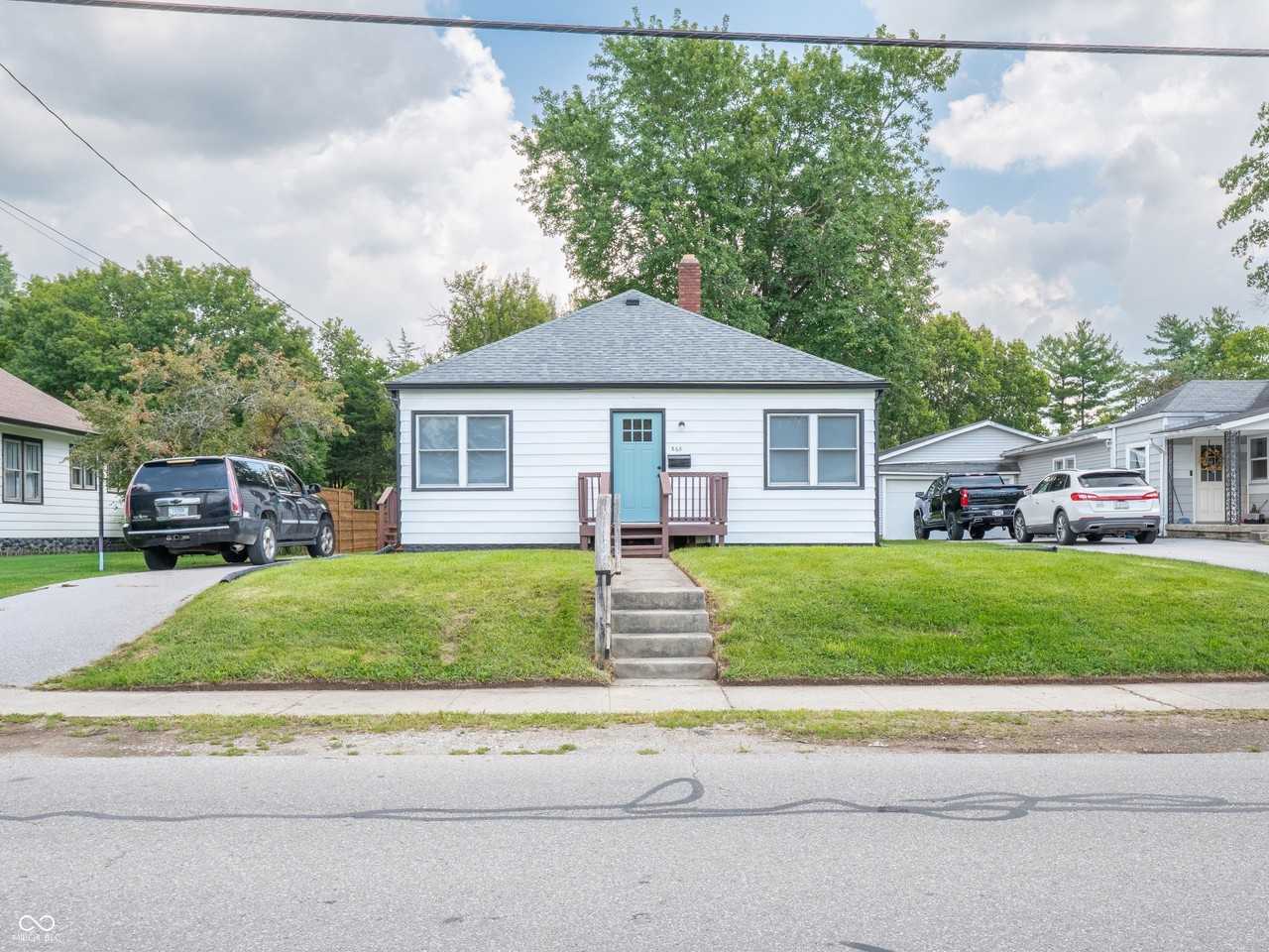 865 Graham St - Photo 2 of 44