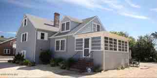 16 N Bayview Ave - Photo 1 of 1