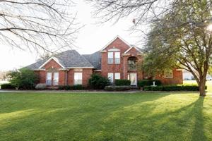 featured image of 1415 E Dove Rd