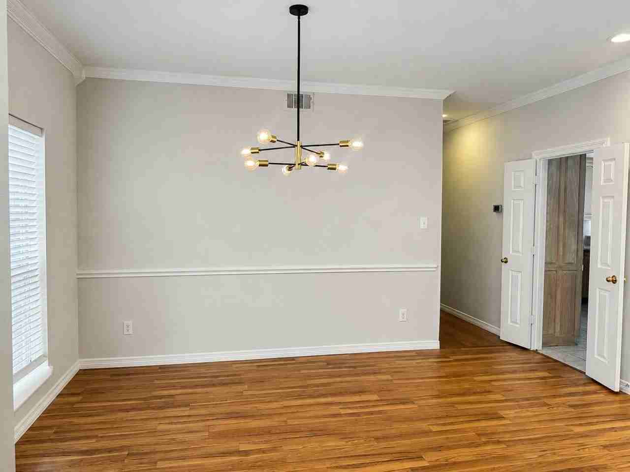1415 E Dove Rd - Photo 7 of 31