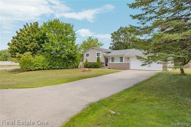 348 Decca Dr - Photo 5 of 50