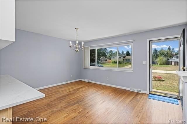 348 Decca Dr - Photo 7 of 50