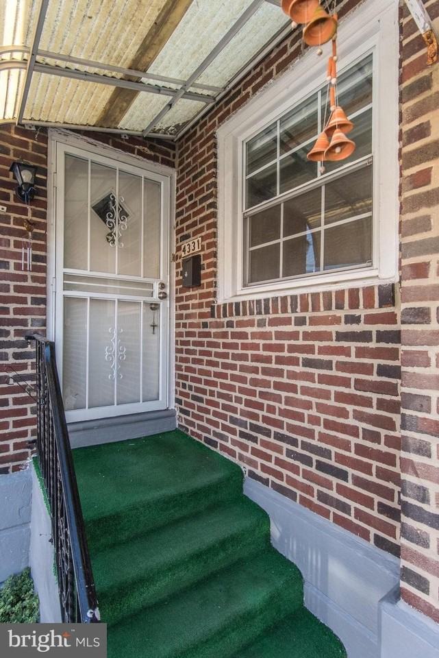 4331 Palmetto St - Photo 5 of 22
