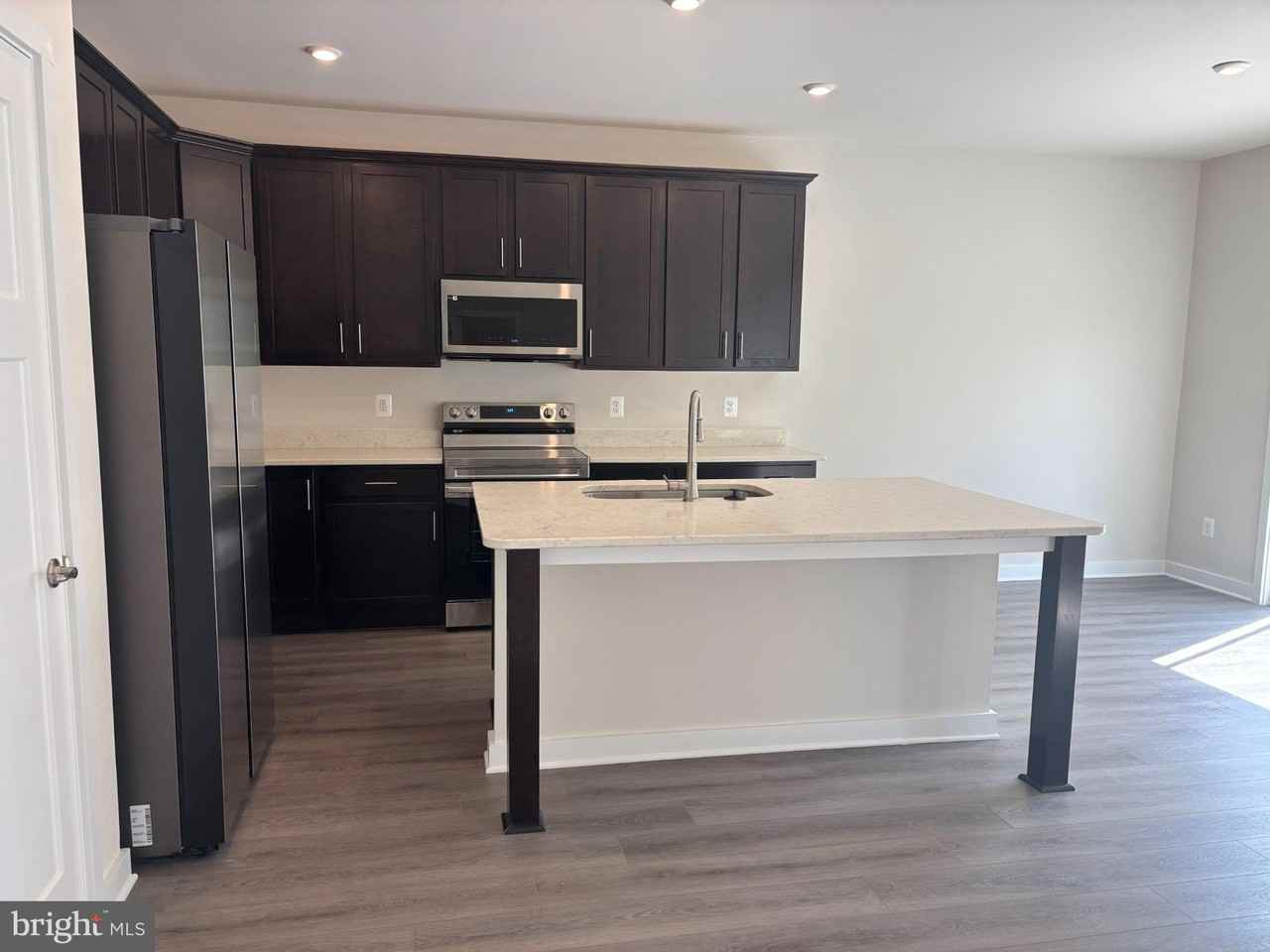 Baker Dr - Photo 2 of 12