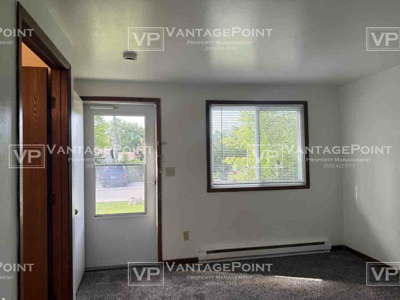 3251 W 4th St #13 - Photo 7 of 11