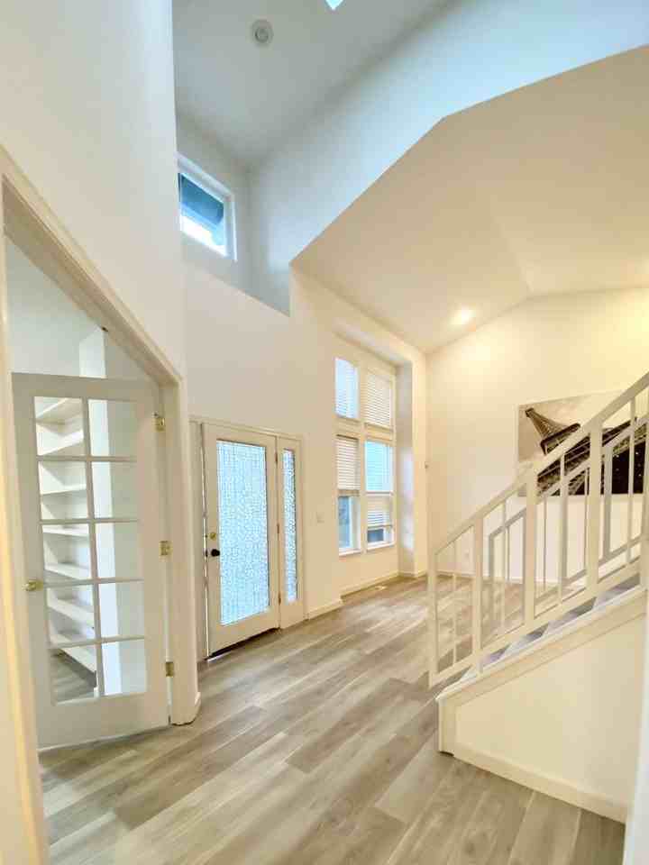 8419 143rd Ct Ne #1 - Photo 2 of 25