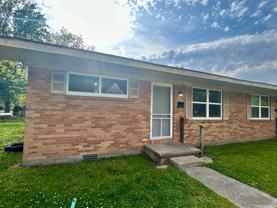 403 S Scott St - Photo 1 of 1