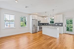 featured image of 48 Water St