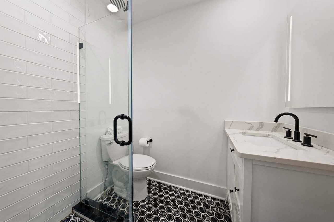 3924 14th St Nw #1621212P - Photo 7 of 9