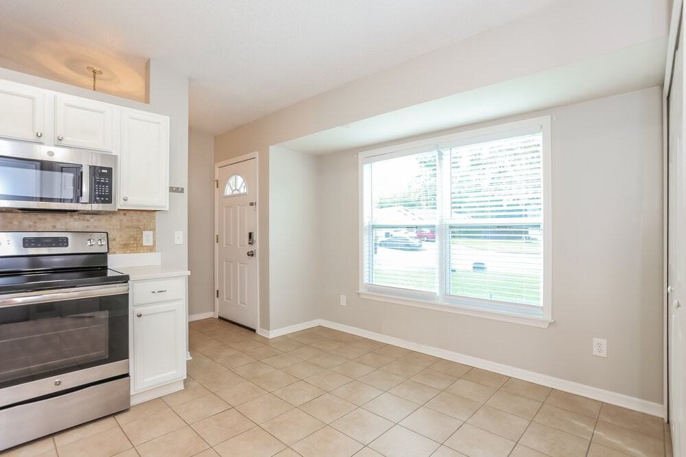 8256 Teaticket Dr - Photo 5 of 16