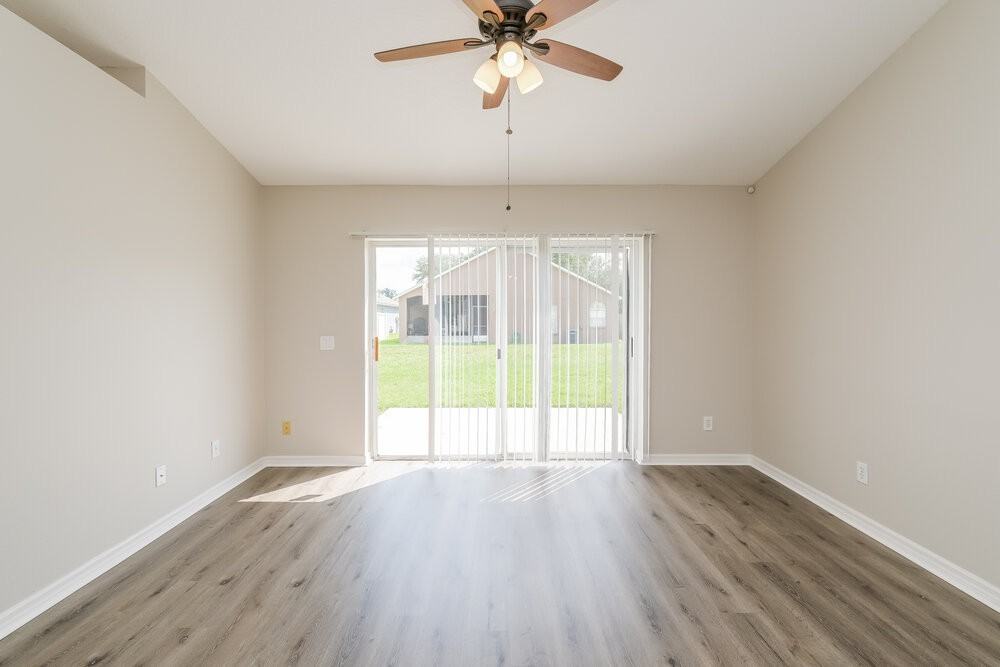 3824 Briley Loop - Photo 3 of 16