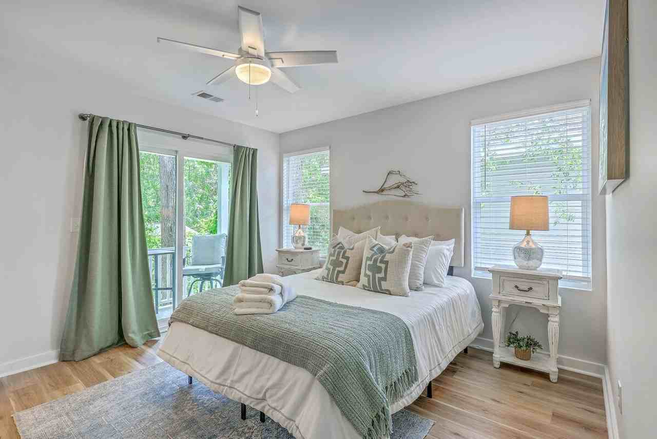 5758 Pilgrim Ave #1604239P - Photo 7 of 38