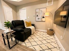 featured image of 706 N Franklin St