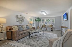 featured image of 1134 Bexley St