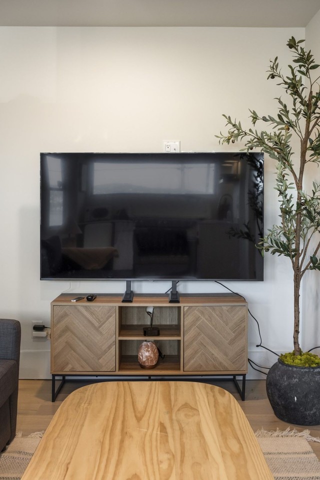 10679 Rainier Ave S #1607428P - Photo 4 of 21