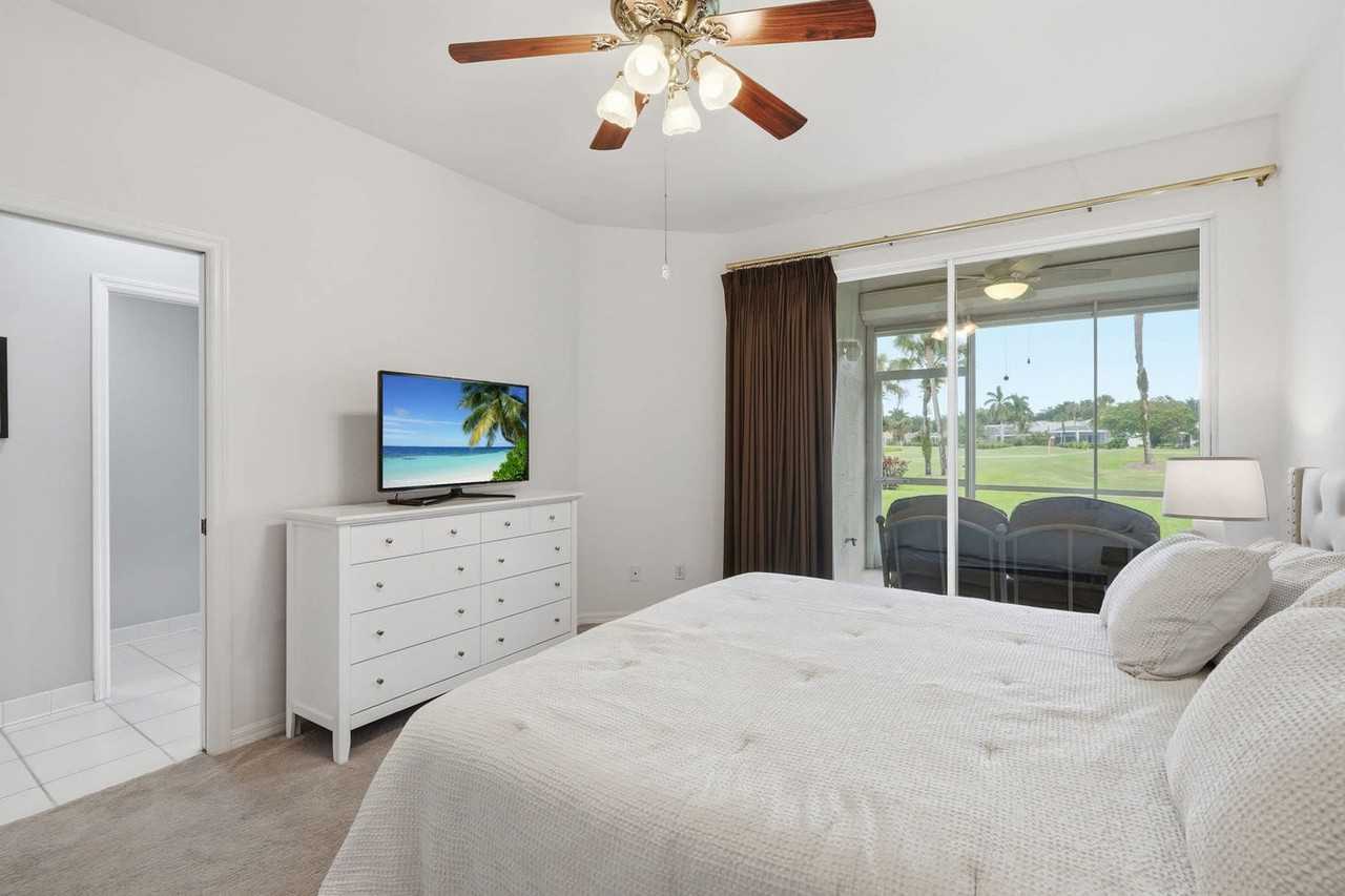 2081 Crestview Way #1621725P - Photo 6 of 50