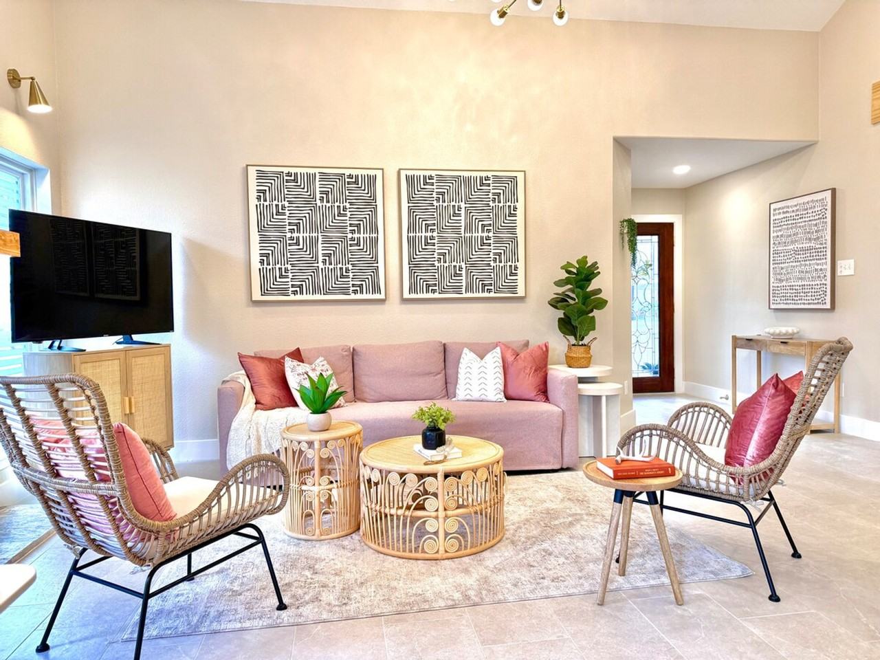 1010 Golden Nugget Ct #1607401P - Photo 4 of 29