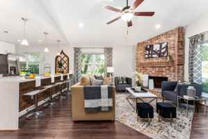 featured image of 1043 Grand Junction Dr