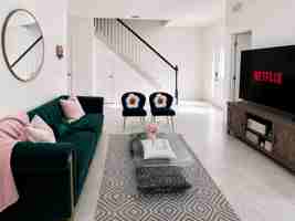 featured image of 7911 N Packwood Ave