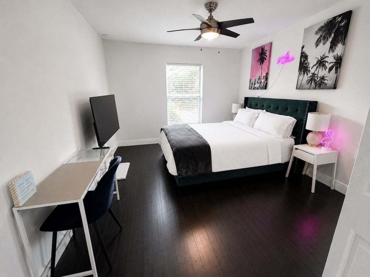 7911 N Packwood Ave #1622371P - Photo 4 of 26