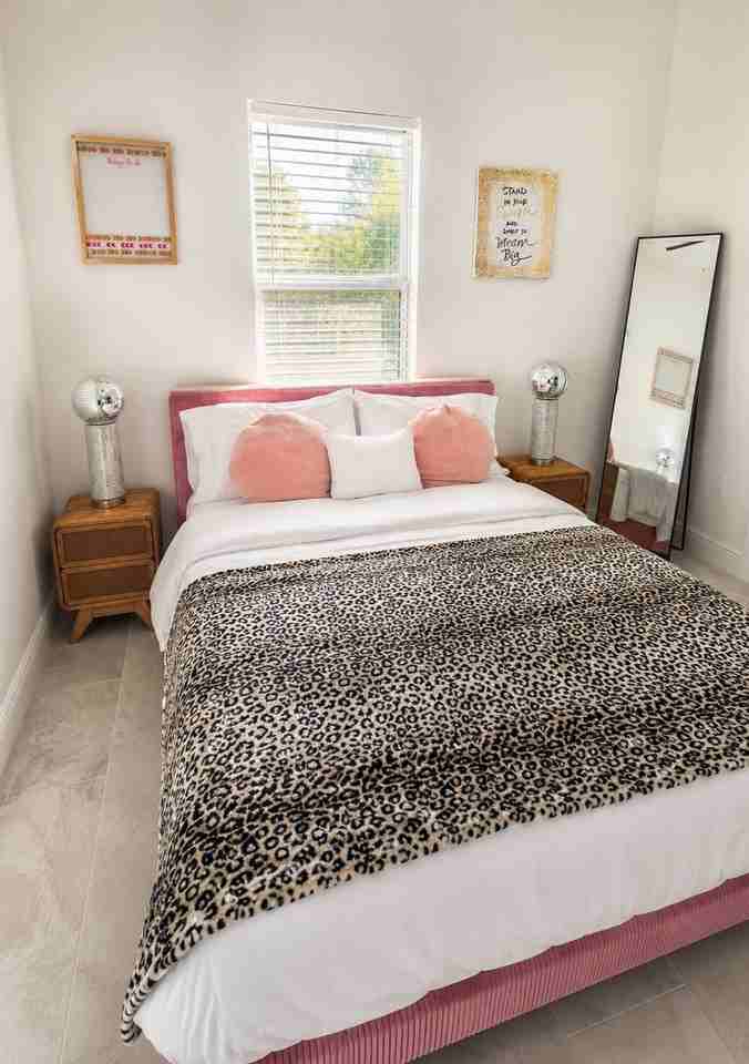 7911 N Packwood Ave #1622371P - Photo 7 of 26