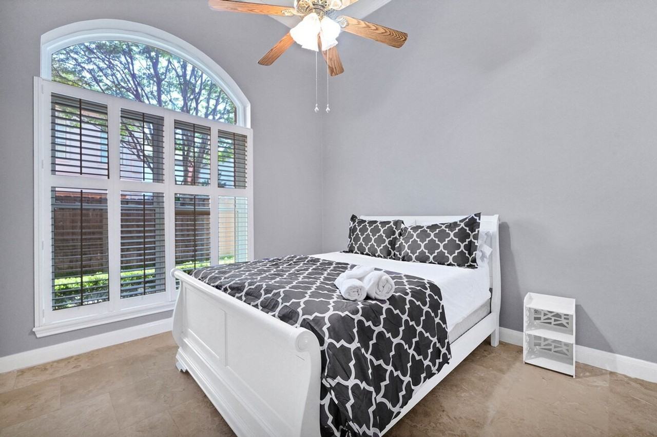 1802 Potomac Dr #1603451P - Photo 6 of 40