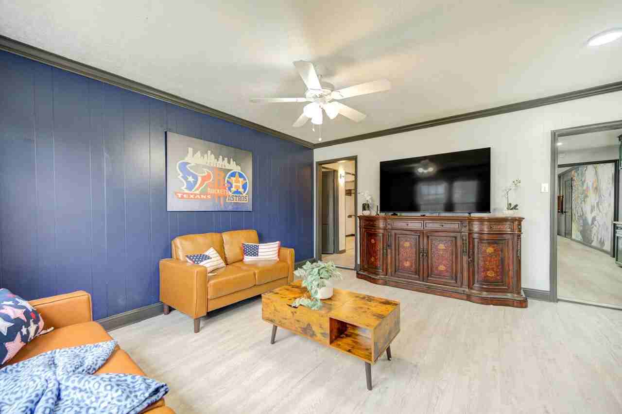 12434 Mylla St #1603450P - Photo 3 of 50