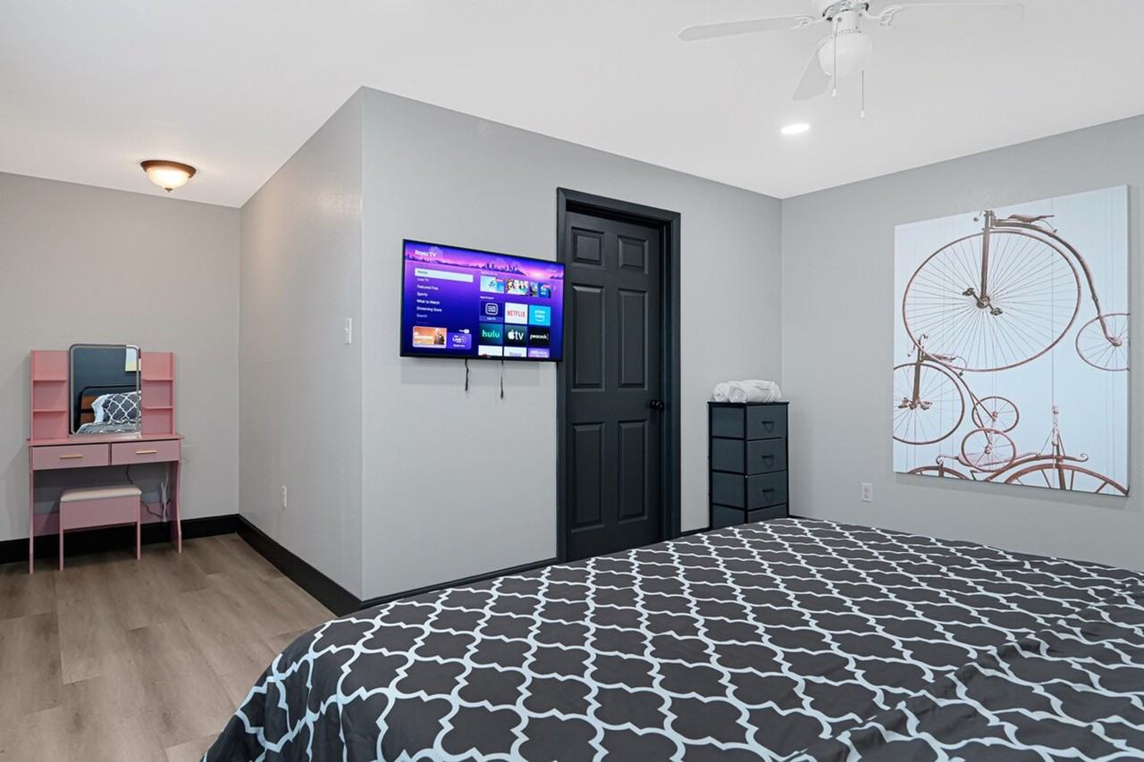 12115 Wood Forest Dr #1603447P - Photo 6 of 39