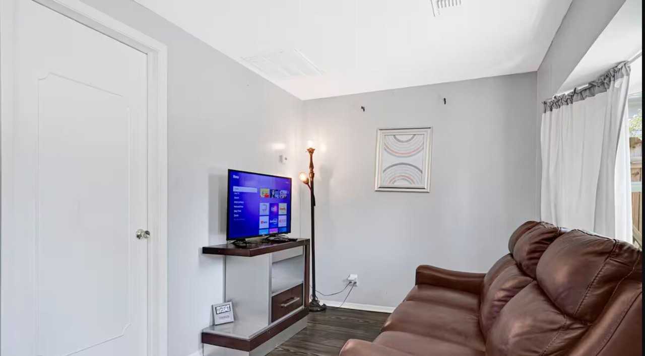8218 Concho St #1604764P - Photo 4 of 50