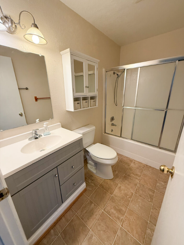 1411 Sourdough Ln #1 - Photo 4 of 7
