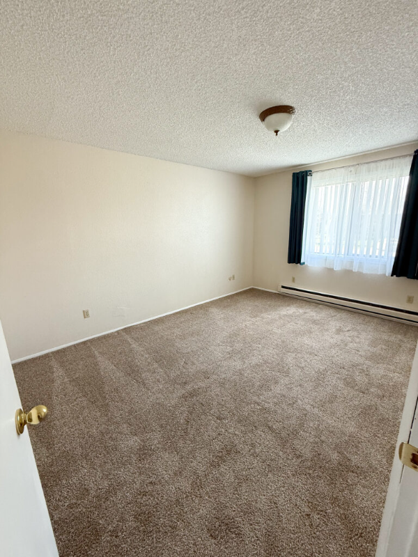 1411 Sourdough Ln #1 - Photo 5 of 7